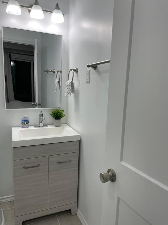 Harmony Home Near University Of Waterloo Extérieur photo