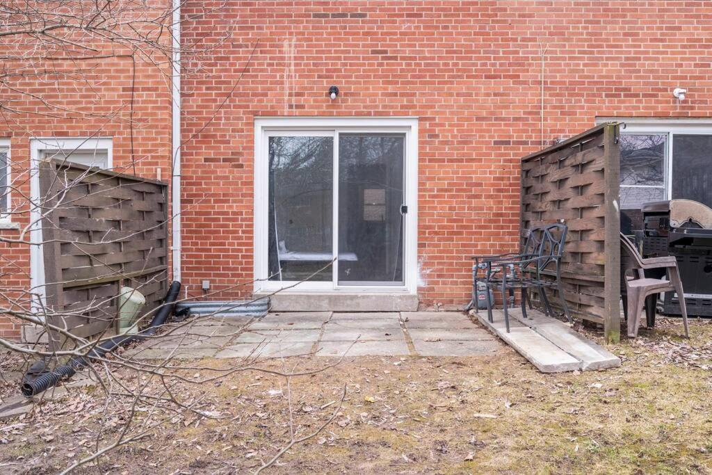 Harmony Home Near University Of Waterloo Extérieur photo